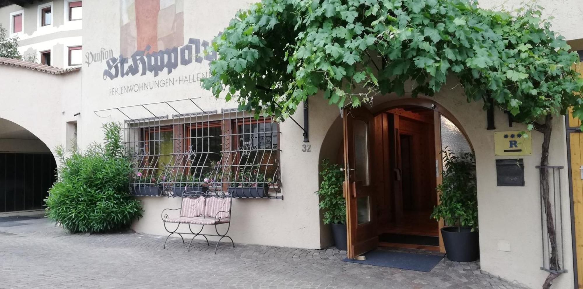 Ferienwohnungen St Hippolyt Mit Hallenbad Lagundo Ngoại thất bức ảnh