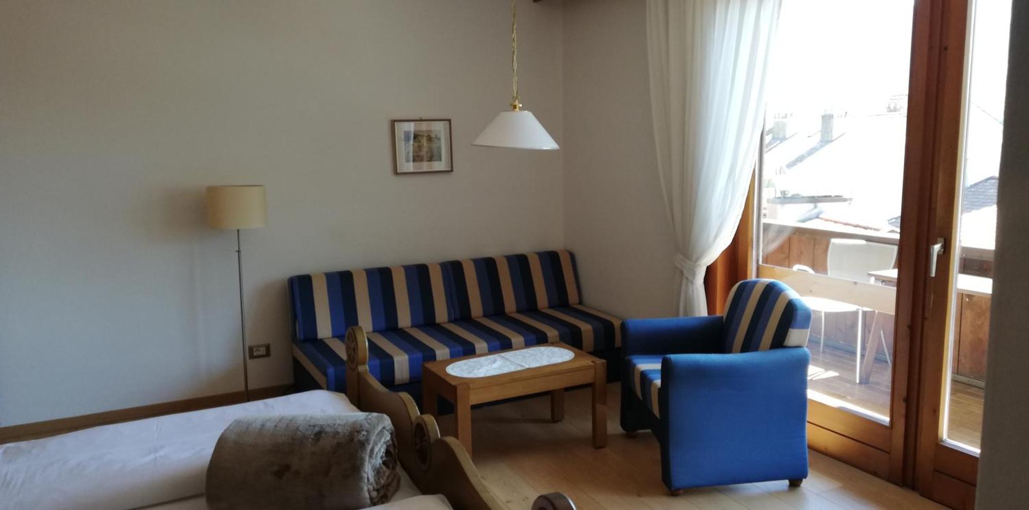 Ferienwohnungen St Hippolyt Mit Hallenbad Lagundo Ngoại thất bức ảnh